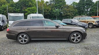 Mercedes-Benz E trieda Kombi 220 d 4MATIC - 7