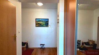PREDAJ: Priestranný 4-izb byt, 2 balkóny, garáž_Nové Mesto n - 7