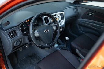 Kia Rio 1.4i - 7