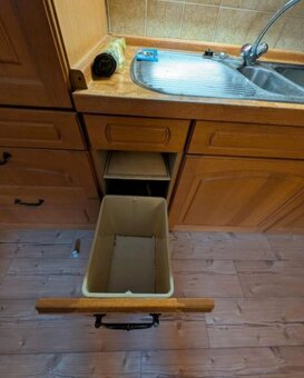 Kuchyně zn.Alno z masivu se spotřebiči ,5849 - 7