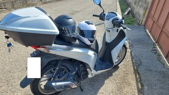 Honda SH125i - 7