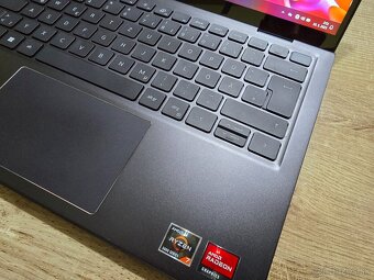 Dotykovy otocny Dell Inspiron 7415 s 512gb ssd diskom 16gb r - 7