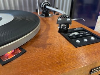 Gramofon Tesla NC 450 - 7