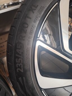 Org.volkswagen ID7 Montreal R20 - 7