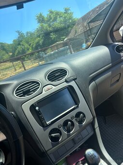 Ford Focus - 7