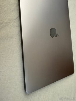 MacBook Pro 13 2017, 16GB RAM, 512GB - 7