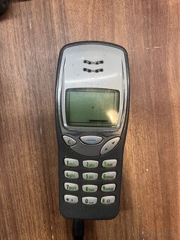 Nokia 3210 - 7