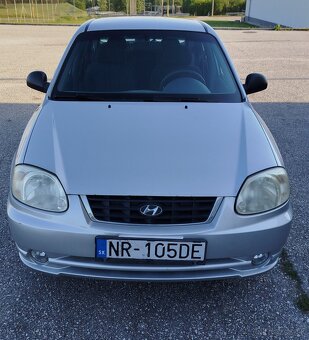 Hyundai Accent - 7