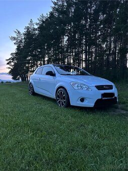 KIA Ceed 1.4 77kw 2009 (proceed) - 7