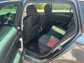 Škoda Octavia Combi 2.0 TDI Scout 4x4 DSG - 7