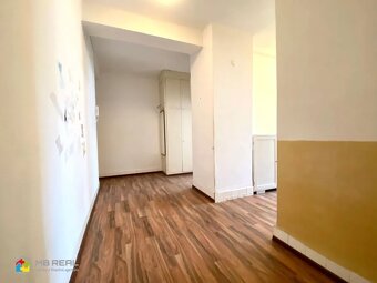 Veľkometrážny jednoizbový byt, Banská Bystrica, Sídlisko - 7
