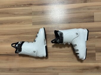 Detské lyze a lyziarky - 7