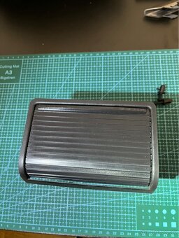 BMW E46 Roletka zadného popolníka - 7