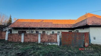 Na predaj rodinný dom v Kolačne pozemok 1395 m2 - 7