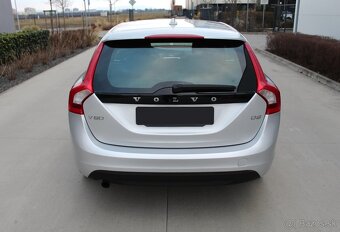 Volvo V60 2.0 D4 Kinetic - 7