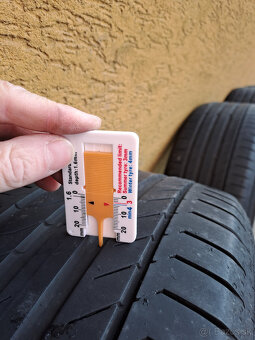Letné pneu 215/50 r18 - 7