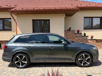 AUDI Q7 3.0 TDI QUATTRO SQ7 optik 7 miestne - 7