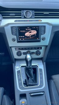 Predám VW passat variant b8 2.0 TDI DSG - 7