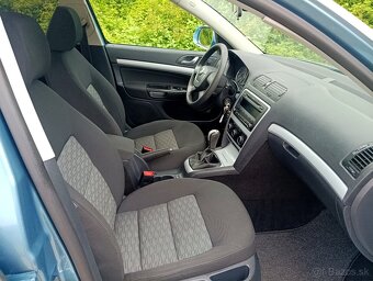 ŠKODA OCTAVIA COMBI II 2.0 TDI CR  XENON TOP 2012 - 7