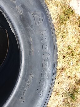 Predám letné pneu 225/60r16 8mm - 7