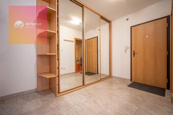 Na prenájom veľký 2 izbový byt v centre mesta Nitra - 7