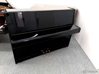 Elegantné čierne Piano dovoz celá SR - 7
