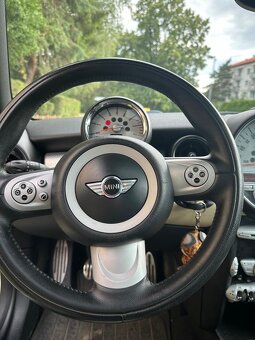 MINI Cooper S 128kW - 7