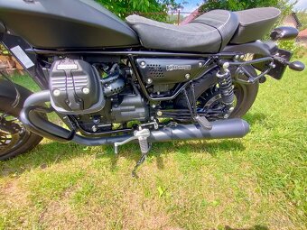 Moto Guzzi v9 Bobber top stav, najazd 4109km - 7