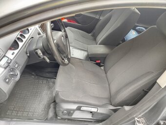 Volkswagen Passat 1.9TDI - 7