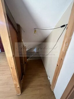 Priestranný rodinný dom na priamy predaj v obci Nová Dedinka - 7