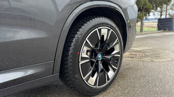 BMW iX3 A/T - 7