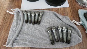 Rozširovace podložky duralove 5x112 - 7