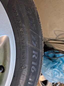 205/55 r16 zimné Mercedes E - 7