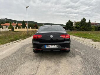 Volkswagen Passat 2.0 TSI 4MOTION DSG - 7