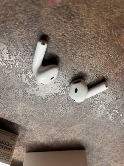 AirPods 4.generácie - 7