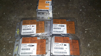 Airbagy,pásy,interier Nissan Navara D40/Pathfinder R51 - 7