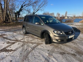 VW Touran Cross 1,9TDi 7m. - 7