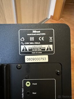 Repráky a subofér značky Trust - 7