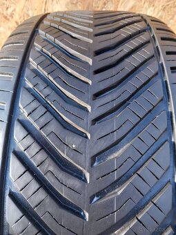225/40 r18 celoročne pneumatiky - 7