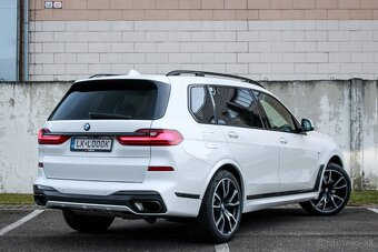 BMW X7 xDrive 30d A/T G07 - 7