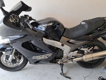Kawasaki zzr1200 - 7