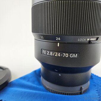 Sony FE 24-70mm f/2.8 - 7