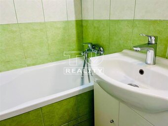 Predaj priestranného 3-izbového bytu v Bratislave... - 7