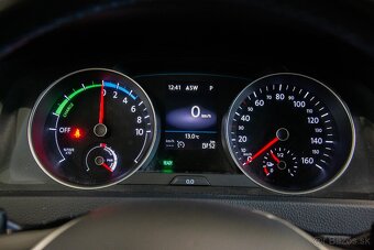 Volkswagen e-Golf - 7