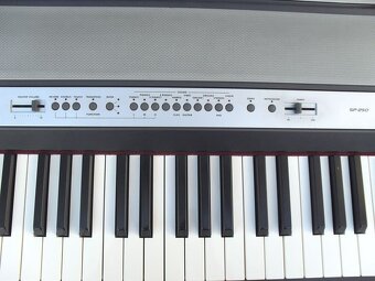 Digitální piano Korg SP-250 - 7