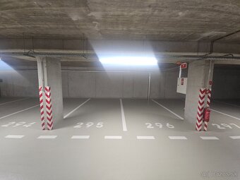 NA PRENÁJOM NOVOSTAVBA 2 IZBOVÝ BYT S PARKOVANÍM V CENTRE BA - 7