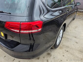 Volkswagen Passat Variant 1.5 TSI ACT Elegance DSG - 7
