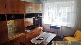 Dom vo výbornom stave, Jurské - 7