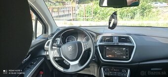 Suzuki SX4 cross hybrid - 7