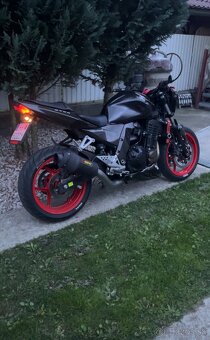 Predam Kawasaki z750 - 7
